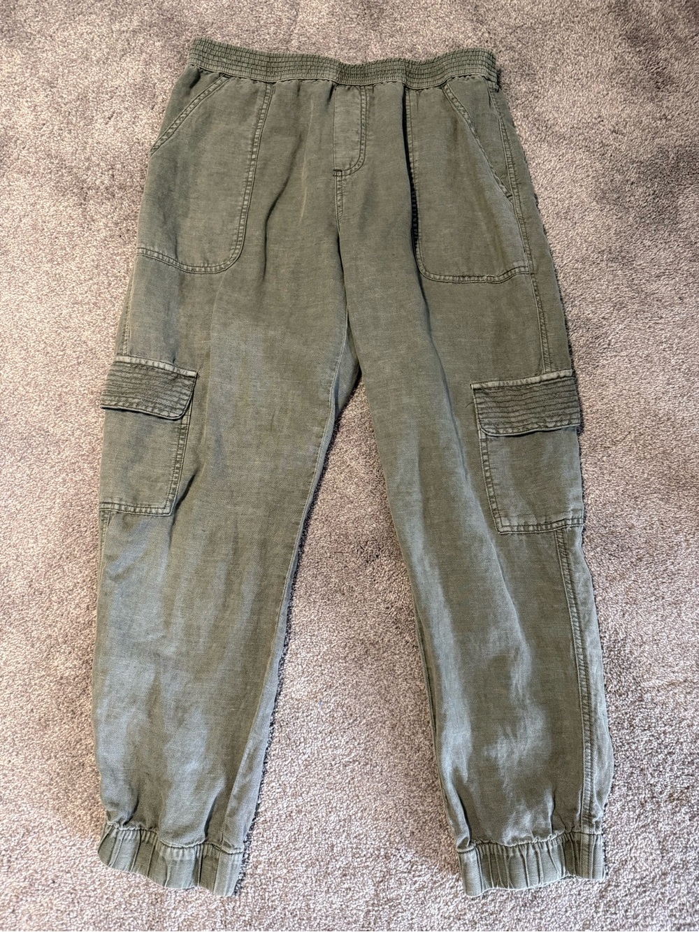 Woman’s Cynthia Rowley Olive Green Cargo Jogger Pants
